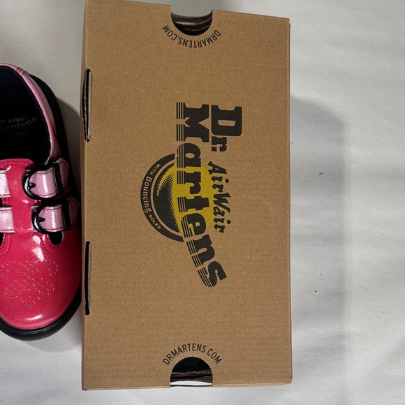 Dr. Martens Kids Dual-Tone Pink Mary Jane with sparkly sole Girls size 12 Pink - Picture 4 of 13